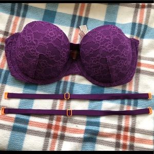 Victoria’s Secret Bra 32C